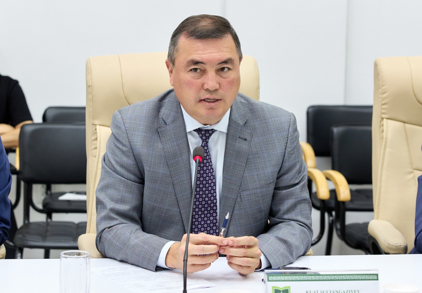 KazNARU МЕН НИНЬСЯ-ХУЭЙ ТҰЗДАНҒАН АУЫЛ ШАРУАШЫЛЫҒЫ ЖЕРЛЕРІН ТИІМДІ ПАЙДАЛАНУ ЖОЛДАРЫН ТАЛҚЫЛАДЫ