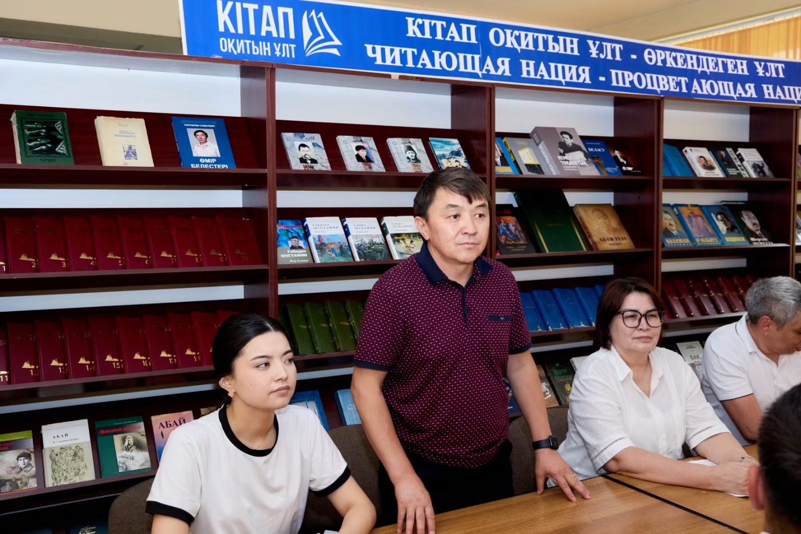 ЖАҢА КОНСТИТУЦИЯ: ТӘУЕЛСІЗДІК ҚҰНДЫЛЫҚТАРЫ МЕН ЖАҢАРУ БАҒЫТЫ