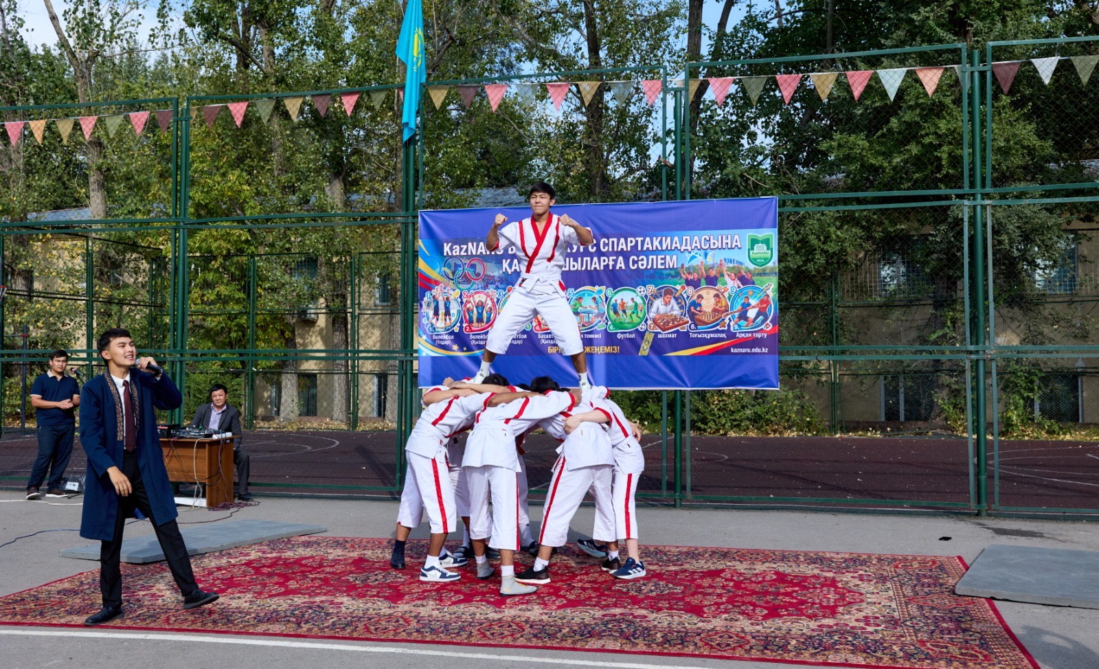 СПОРТИВНЫЙ СТАРТ ПЕРВОКУРСНИКОВ KazNARU