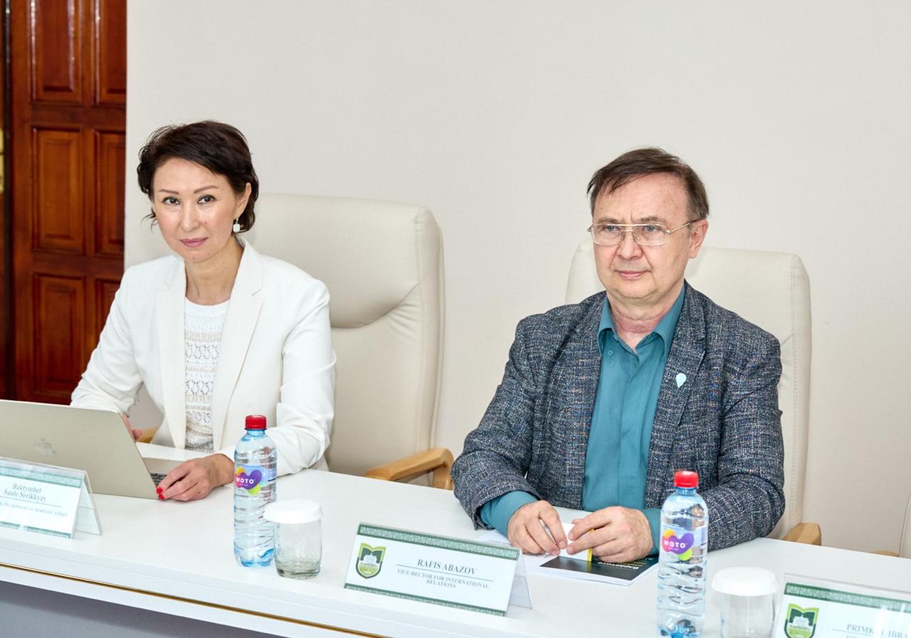 KazNARU-да HARVARD BUSINESS IMPACT ПЛАТФОРМАСЫНЫҢ МҮМКІНДІКТЕРІ ТАНЫСТЫРЫЛДЫ