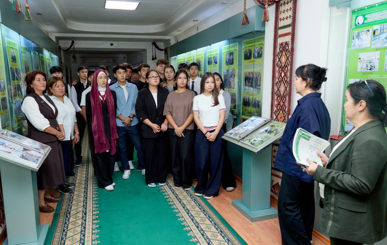 KazNARU HOSTS OPEN DAY FOR SCHOOL STUDENTS