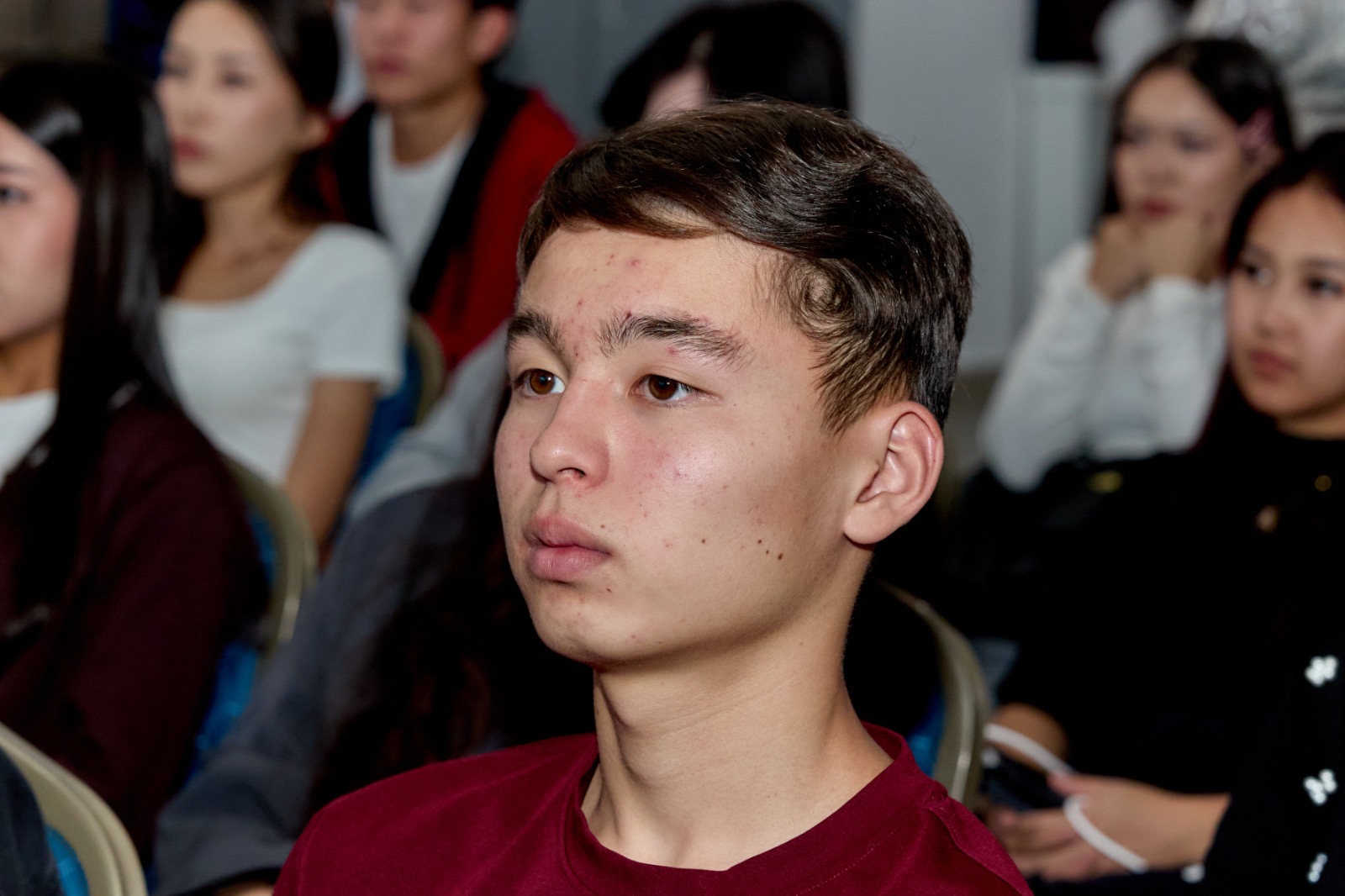 «КІТАП ОҚИТЫН ҰЛТ – ОЗЫҚ ҰЛТ»: KAZNARU-ДА КІТАП ОҚУ МАРАФОНЫ БАСТАЛДЫ